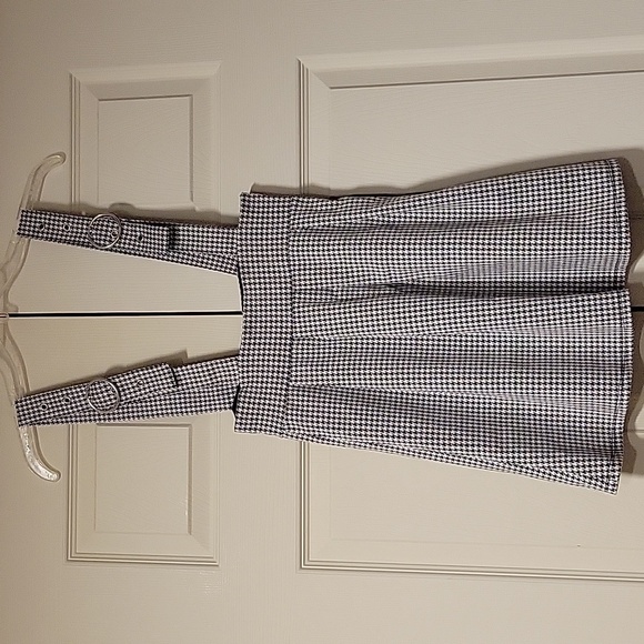 Plaid jumper Style Dress/Skirt - Picture 1 of 10